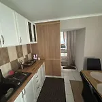 Apartment Park Kertes Haz A Park Mellett Gyoenyoeru Kilatassal Dog Friendly Garden House With A Wonderful View Next To The Park