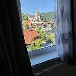 Park Kertes Haz A Park Mellett Gyoenyoeru Kilatassal Dog Friendly Garden House With A Wonderful View Next To The Park Murau