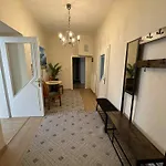 Park Kertes Haz A Park Mellett Gyoenyoeru Kilatassal Dog Friendly Garden House With A Wonderful View Next To The Park * Murau