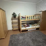 Apartment Park Kertes Haz A Park Mellett Gyoenyoeru Kilatassal Dog Friendly Garden House With A Wonderful View Next To The Park *