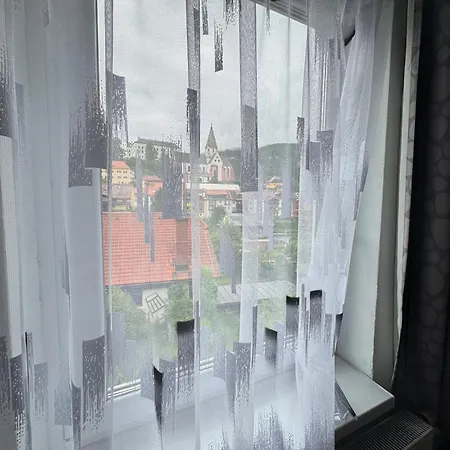 Apartment Park Kertes Haz A Park Mellett Gyoenyoeru Kilatassal Dog Friendly Garden House With A Wonderful View Next To The Park *