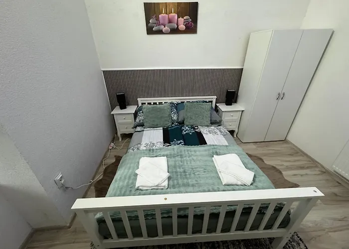 Apartamento Park Kertes Ház A Park Mellett Gyönyörű Kilátással Dog Friendly Garden House With A Wonderful View Next To The Park Murau