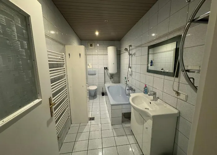 Park Kertes Ház A Park Mellett Gyönyörű Kilátással Dog Friendly Garden House With A Wonderful View Next To The Park