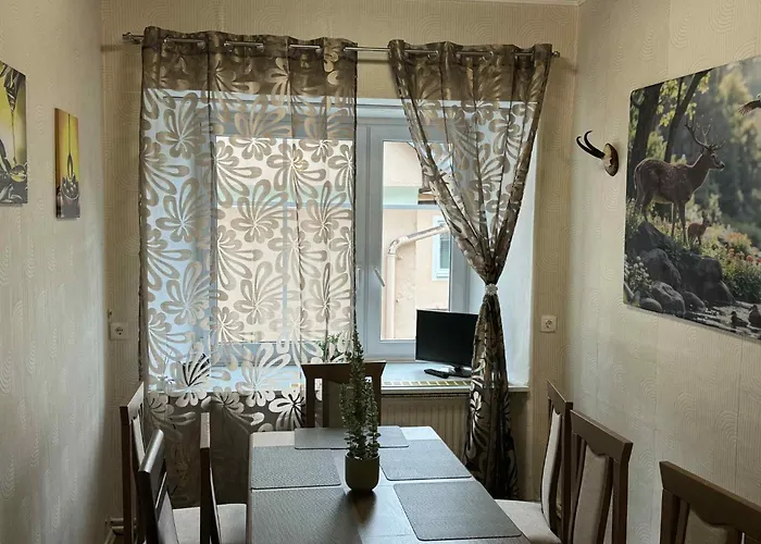 Park Kertes Ház A Park Mellett Gyönyörű Kilátással Dog Friendly Garden House With A Wonderful View Next To The Park *