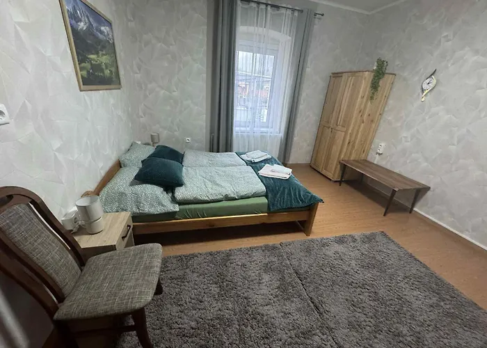 Apartamento Park Kertes Ház A Park Mellett Gyönyörű Kilátással Dog Friendly Garden House With A Wonderful View Next To The Park