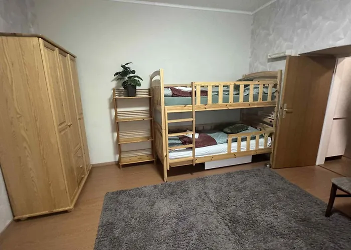 Apartamento Park Kertes Ház A Park Mellett Gyönyörű Kilátással Dog Friendly Garden House With A Wonderful View Next To The Park *