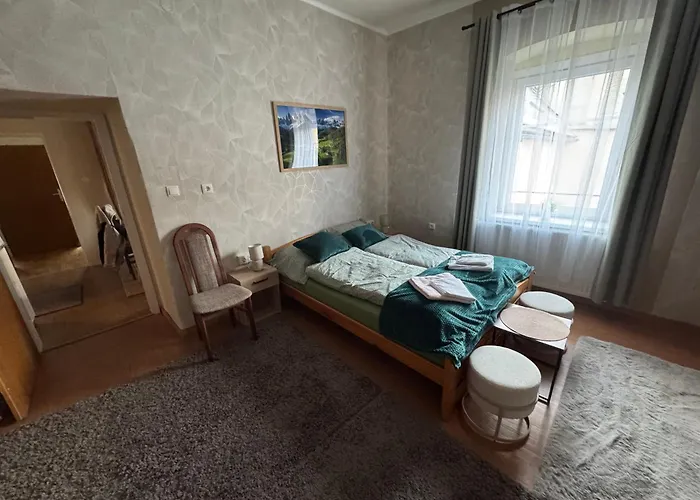 Park Kertes Ház A Park Mellett Gyönyörű Kilátással Dog Friendly Garden House With A Wonderful View Next To The Park Apartamento Murau