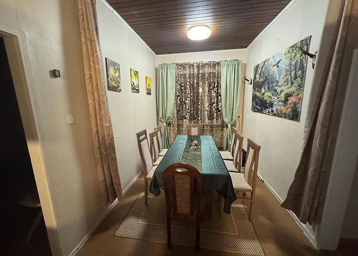 Park Kertes Haz A Park Mellett Gyoenyoeru Kilatassal Dog Friendly Garden House With A Wonderful View Next To The Park * Murau