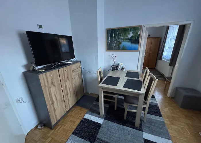 Park Kertes Ház A Park Mellett Gyönyörű Kilátással Dog Friendly Garden House With A Wonderful View Next To The Park